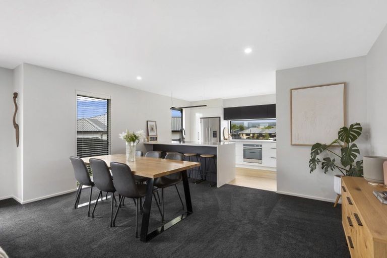 Photo of property in 71 Owhiro Avenue, Mosgiel, 9024