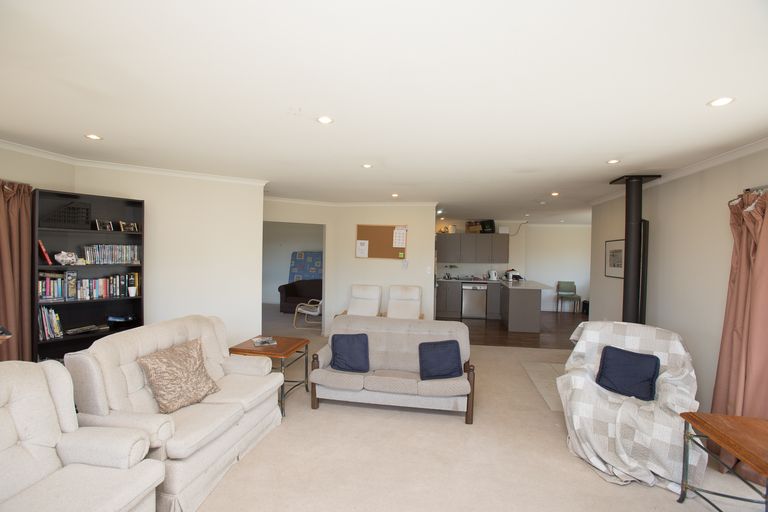 Photo of property in 33 D'archiac Drive, Lake Tekapo, 7999