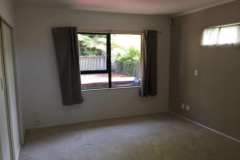 Photo of property in 1/25 Fernwood Grove, Bayview, Auckland, 0629