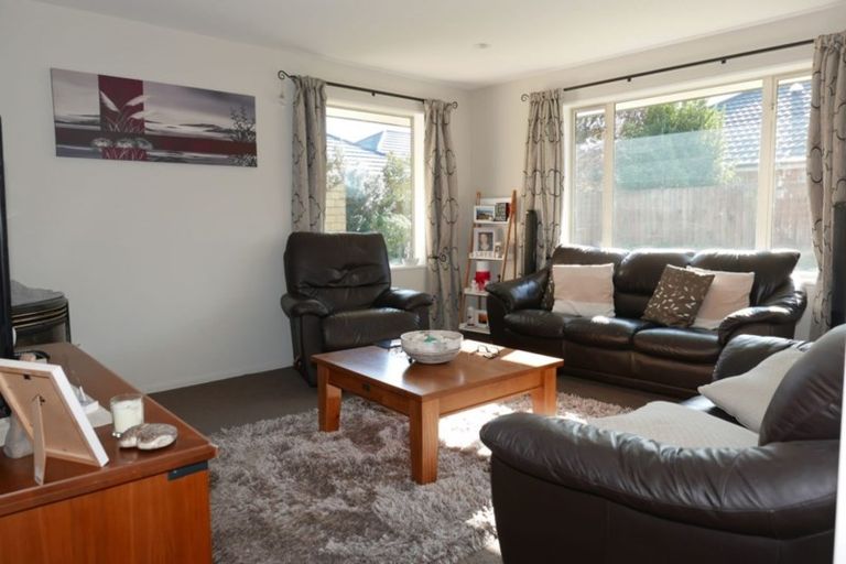 Photo of property in 8 Tobins Lane, Burwood, Christchurch, 8083