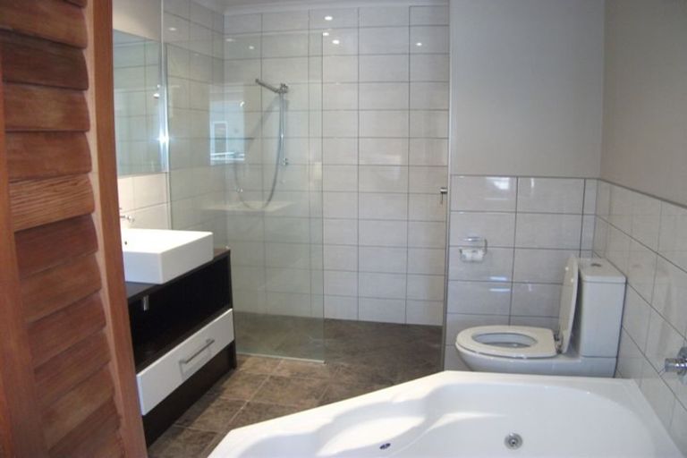 Photo of property in 33b Saint Andrews Drive, Pauanui, Hikuai, 3579