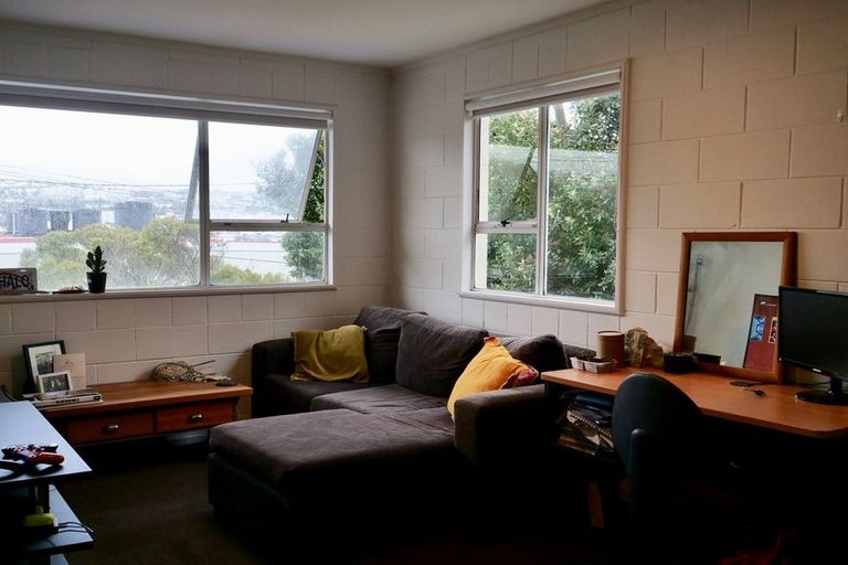 Photo of property in 35 Scarborough Terrace, Mount Victoria, Wellington, 6011