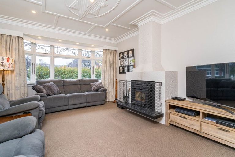 Photo of property in 16 Wycolla Avenue, Saint Clair, Dunedin, 9012