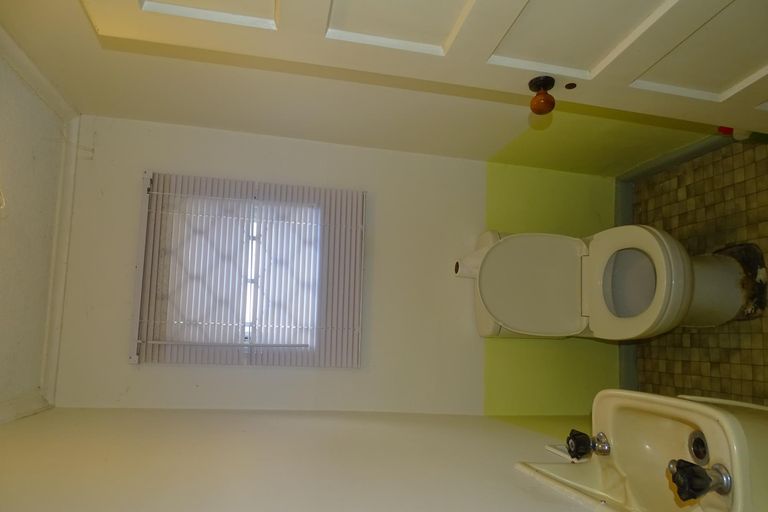 Photo of property in 8 Lanark Street, Milford, Auckland, 0620