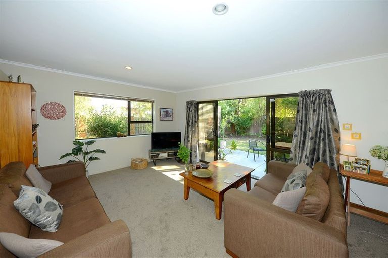 Photo of property in 151 Hawthornden Road, Avonhead, Christchurch, 8042