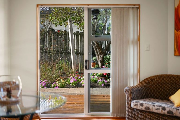 Photo of property in 53 Splitt Avenue, Glenview, Hamilton, 3206