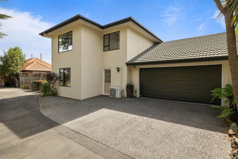 Photo of property in 2 Fadges Lane, Bryndwr, Christchurch, 8053
