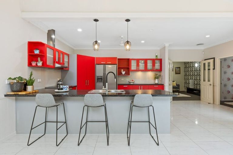 Photo of property in 247 Paremoremo Road, Lucas Heights, Auckland, 0632