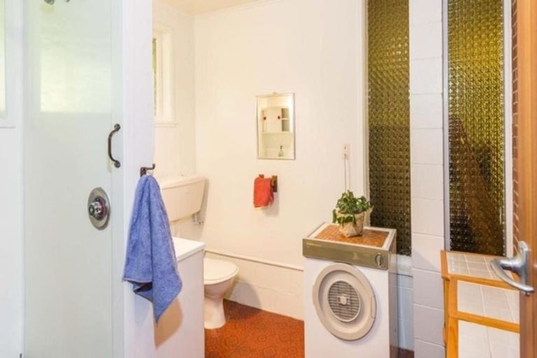 Photo of property in 78 Aberdeen Road, Campbells Bay, Auckland, 0620