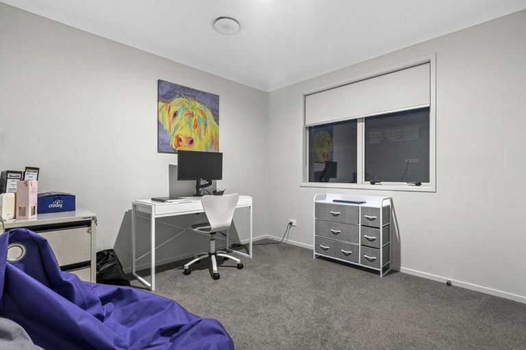 Photo of property in 69 Bert Wall Drive, Omokoroa, 3114