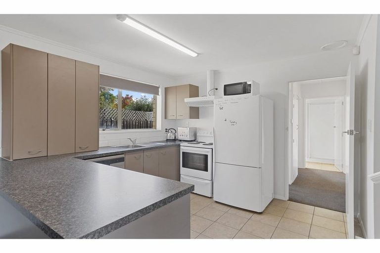 Photo of property in 7 Omega Place, Casebrook, Christchurch, 8051