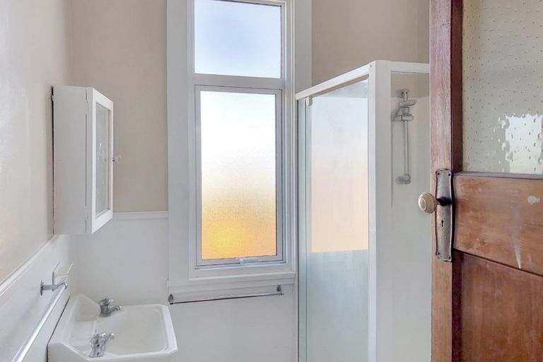 Photo of property in 1 Ashton Terrace, Castlecliff, Whanganui, 4501