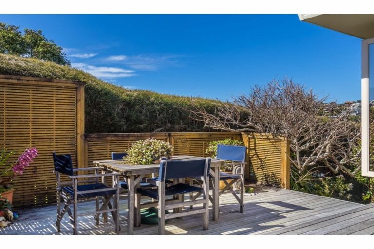 Photo of property in 2/3 Elgin Place, Red Beach, 0932