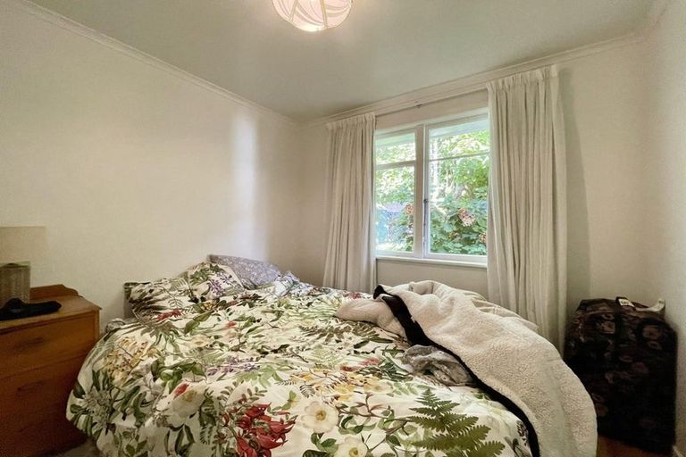 Photo of property in 80b Brois Street, Frankleigh Park, New Plymouth, 4310