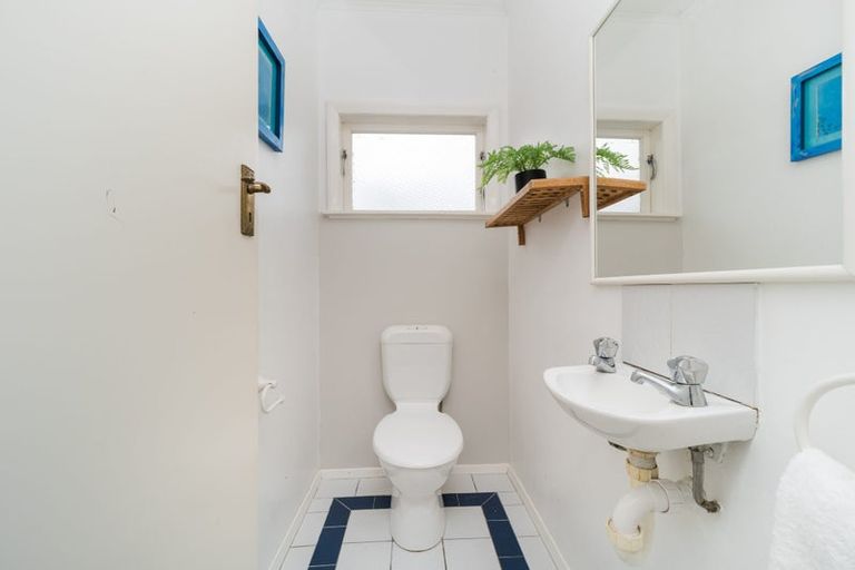 Photo of property in 19 Buick Crescent, Awapuni, Palmerston North, 4412