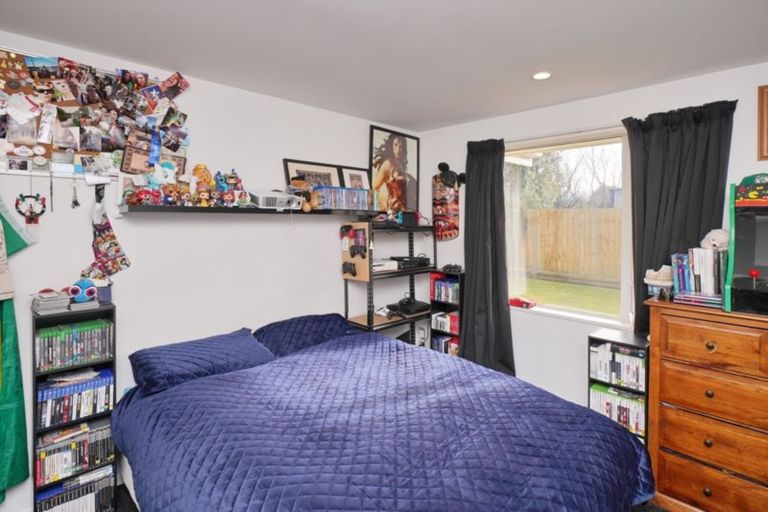 Photo of property in 1 Casa Blanca Lane, Burwood, Christchurch, 8083