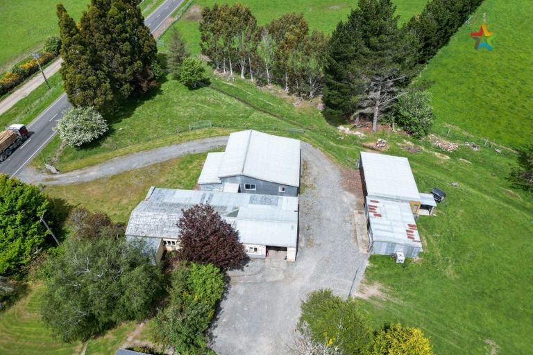 Photo of property in 3233 Wreys Bush-mossburn Road, Mossburn, Lumsden, 9792
