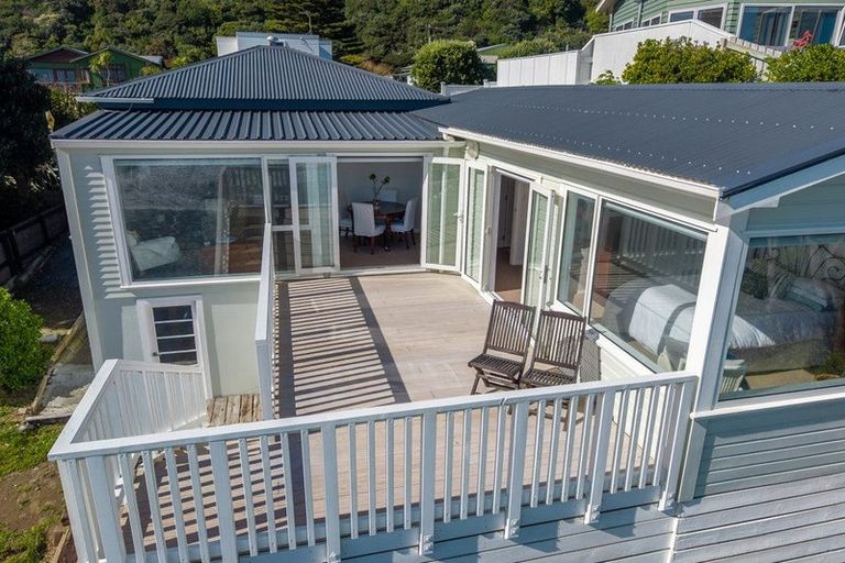 Photo of property in 86 Ames Street, Paekakariki, 5034