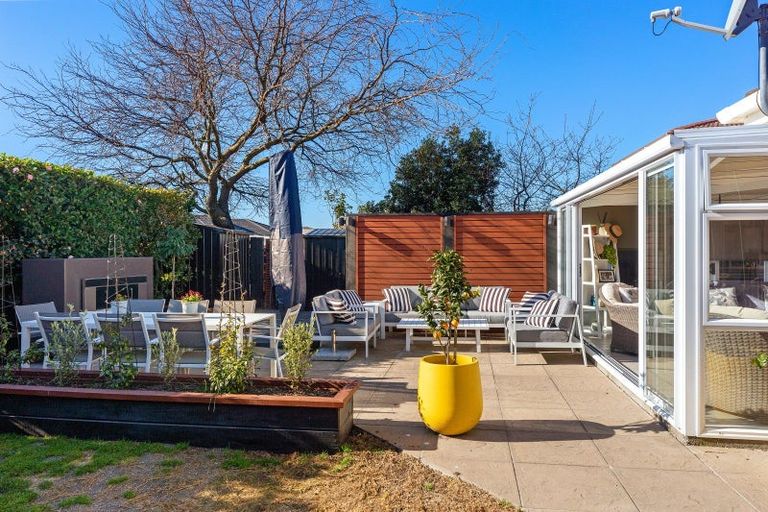 Photo of property in 71 Cedar Drive, Paraparaumu Beach, Paraparaumu, 5032