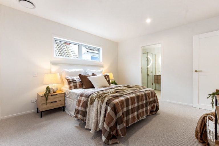 Photo of property in 23a Monyash Road, Manly, Whangaparaoa, 0930