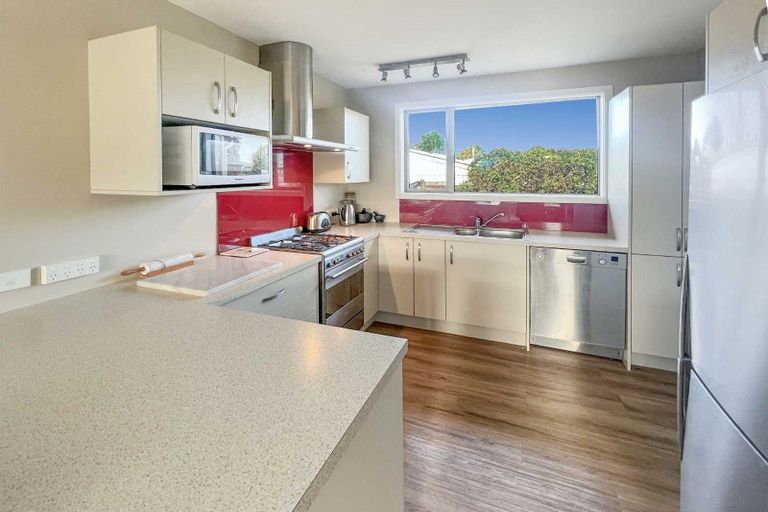 Photo of property in 72 Balcairn Street, Halswell, Christchurch, 8025