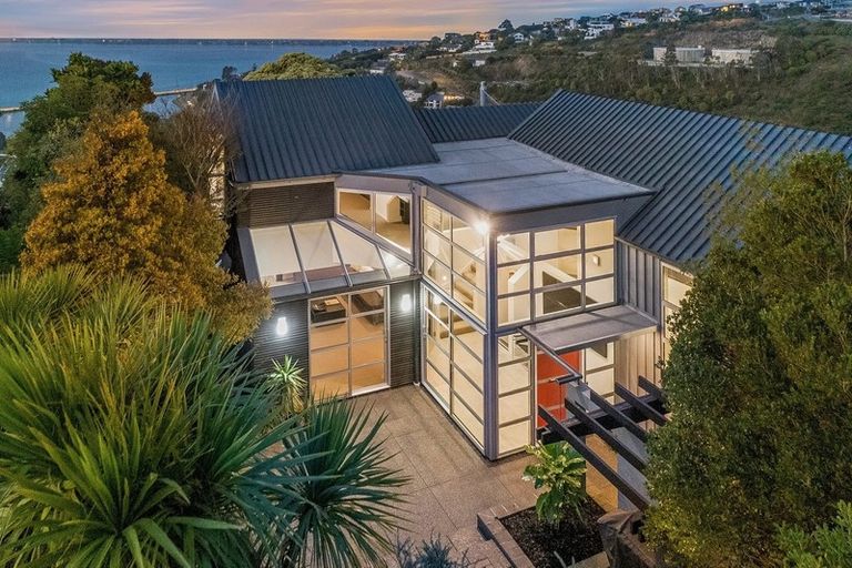 Photo of property in 63 Santa Maria Avenue, Mount Pleasant, Christchurch, 8081