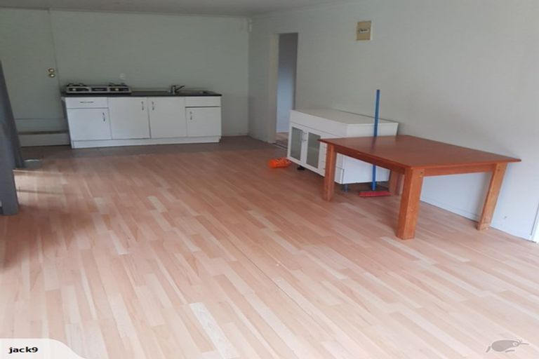 Photo of property in 7a Ayrton Street, Te Atatu South, Auckland, 0610