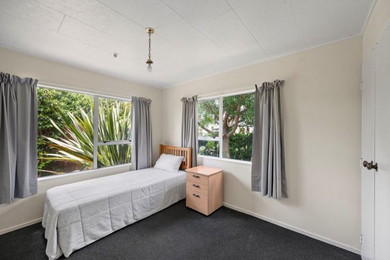 Photo of property in 18 Amundsen Avenue, Flaxmere, Hastings, 4120