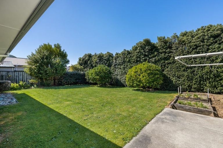 Photo of property in 19 Captains Close, Waikawa, Picton, 7220