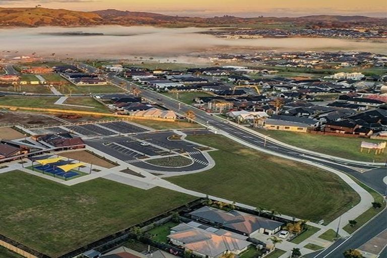 Photo of property in 120 The Boulevard, Papamoa Beach, Papamoa, 3118