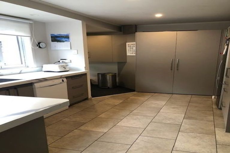 Photo of property in 102 East Street, Greytown, 5712