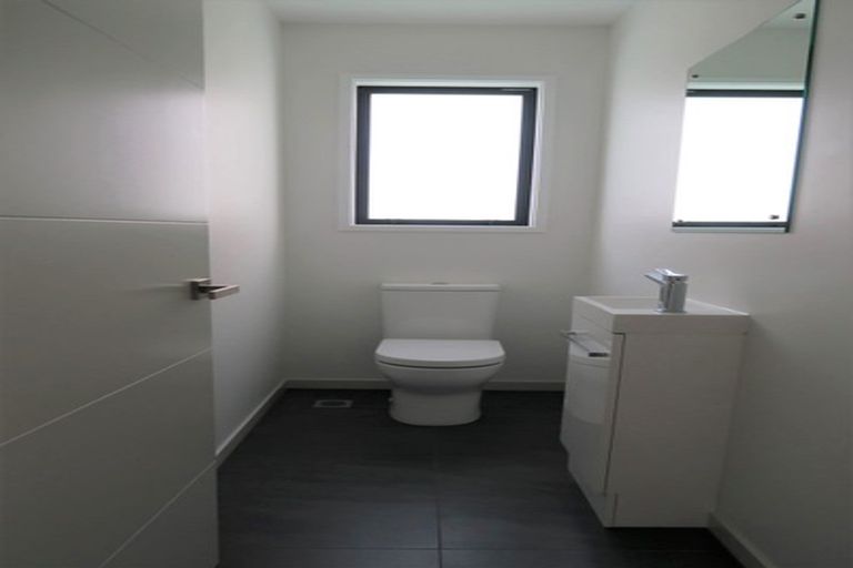 Photo of property in 61a Whitford Brown Avenue, Papakowhai, Porirua, 5024