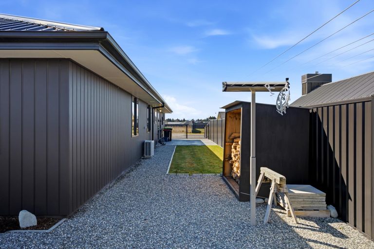Photo of property in 52 Lakeland Avenue, Twizel, 7901