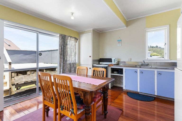 Photo of property in 114a Given Avenue, Whangamata, 3620