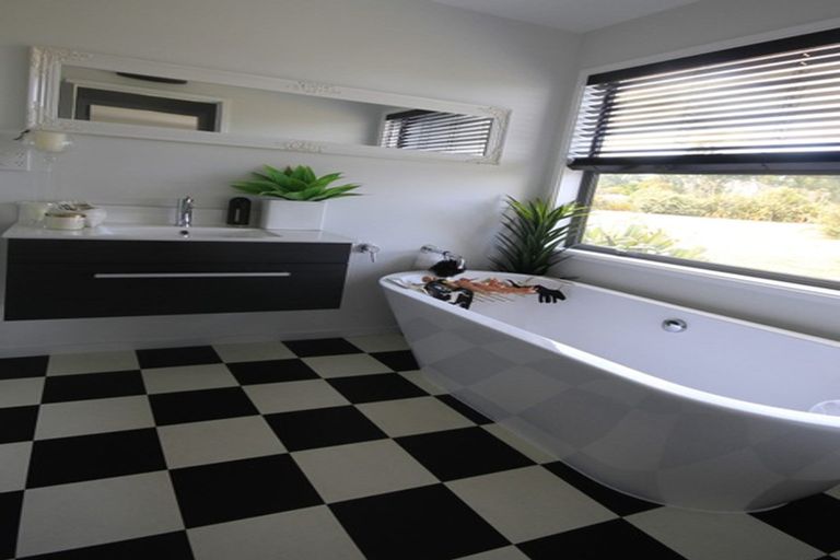 Photo of property in 56 Gressons Road, Waikuku, Rangiora, 7473