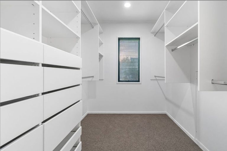 Photo of property in 9 Mariposa Crescent, Birkenhead, Auckland, 0626