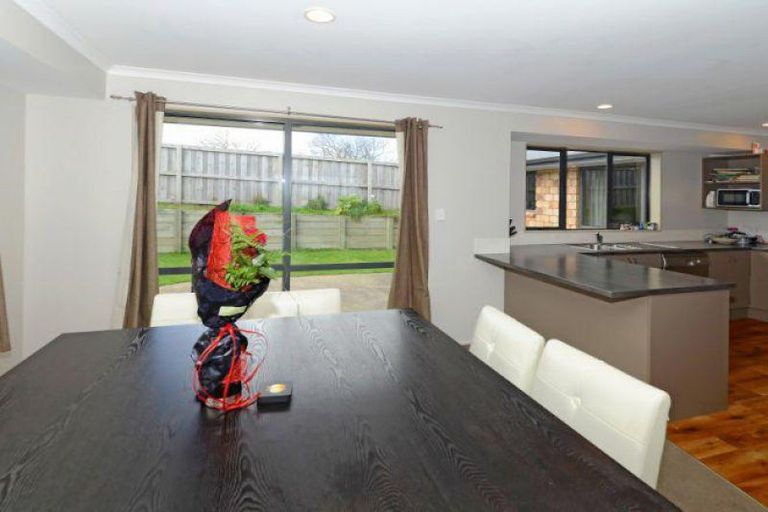 Photo of property in 7 Bishopsworth Way, Huntington, Hamilton, 3210