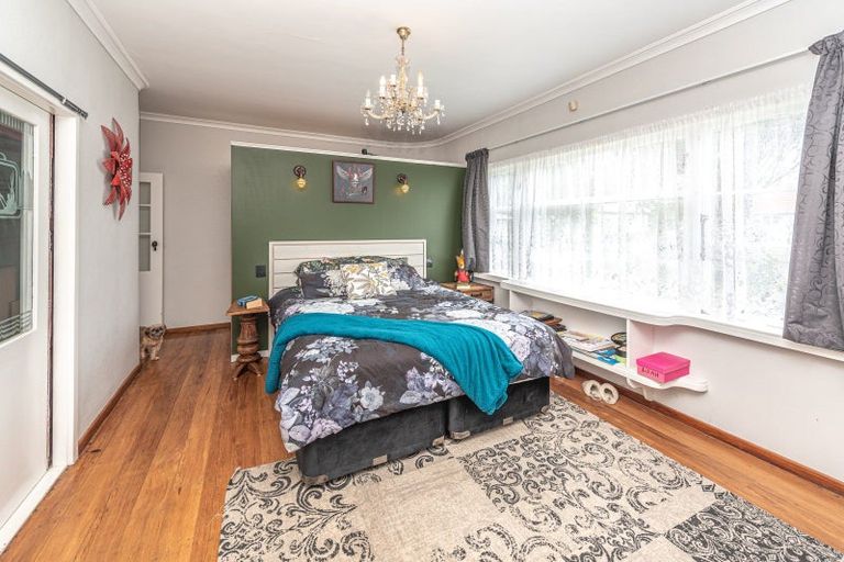 Photo of property in 16 Field Street, Aramoho, Whanganui, 4500