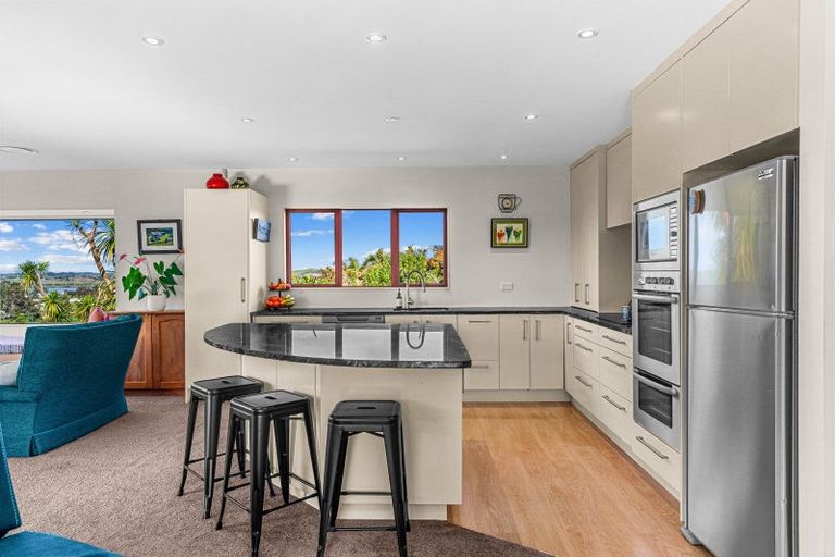 Photo of property in 58 Old Waipu Road, Mangawhai, 0505