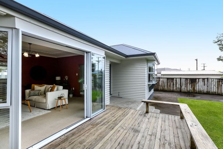 Photo of property in 24 Tokomaru Street, Welbourn, New Plymouth, 4312
