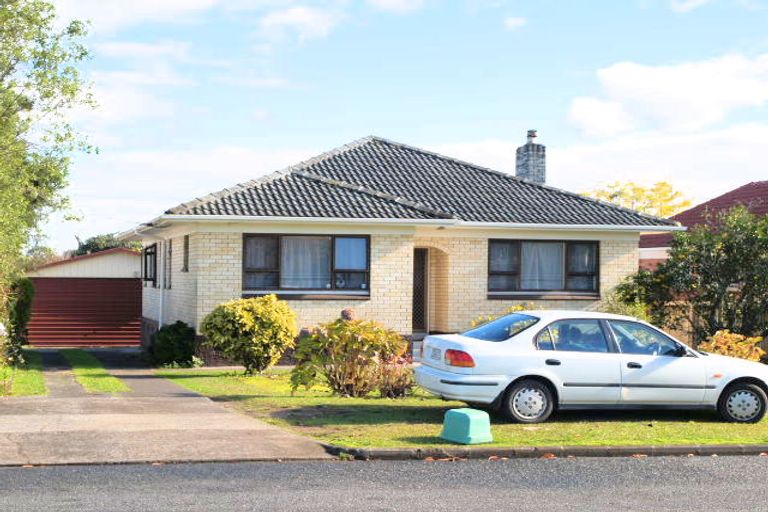 Photo of property in 14 Picton Street, Papatoetoe, Auckland, 2024