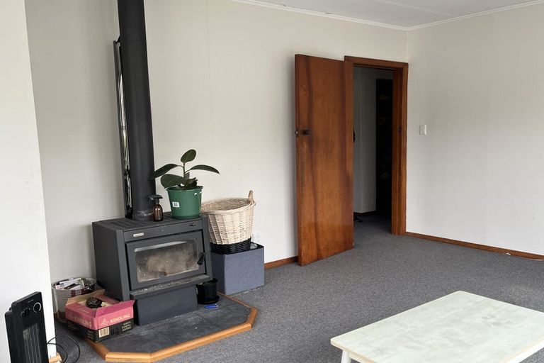 Photo of property in 6 Ayr Place, Hokowhitu, Palmerston North, 4410