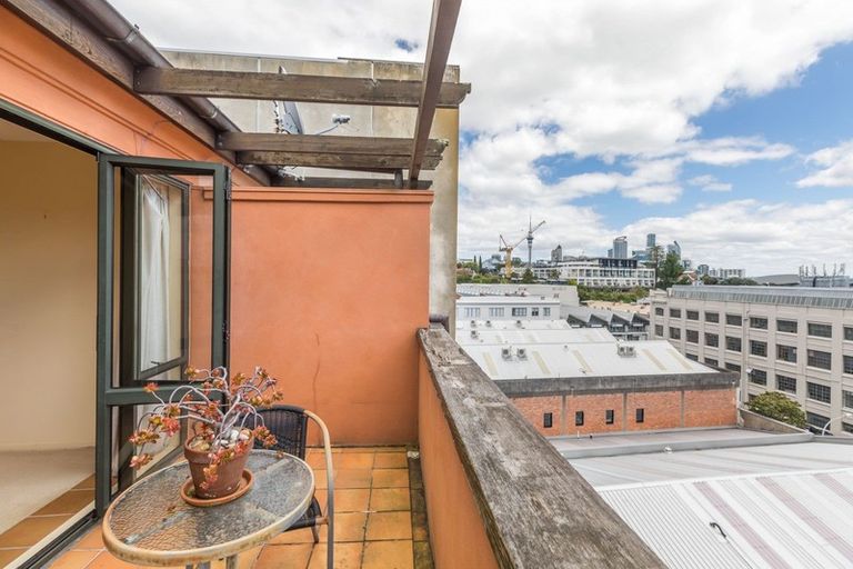 Photo of property in 7/10 Cleveland Road, Parnell, Auckland, 1052