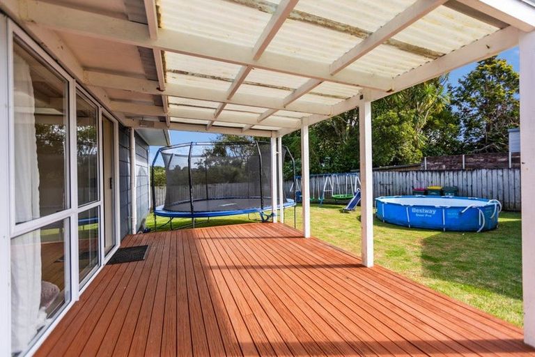 Photo of property in 98 Oxford Road, Okato, 4335