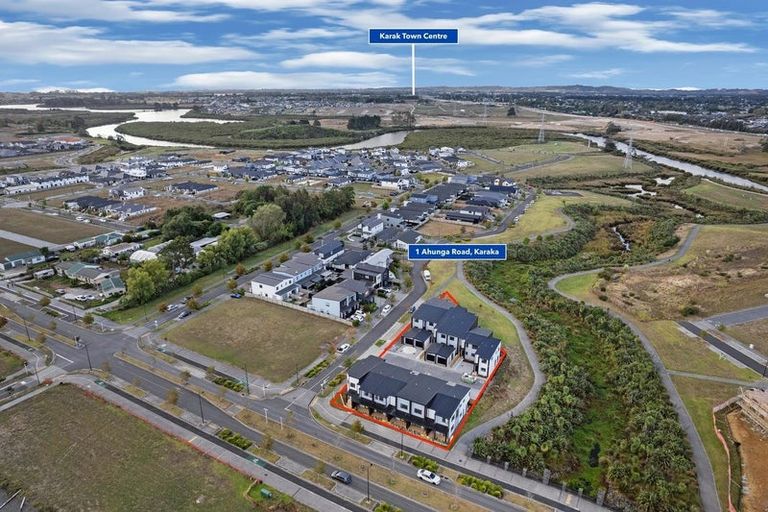 Photo of property in 1 Ahunga Road, Karaka, Papakura, 2113