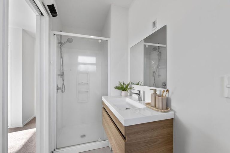 Photo of property in 198 Keyes Road, New Brighton, Christchurch, 8083