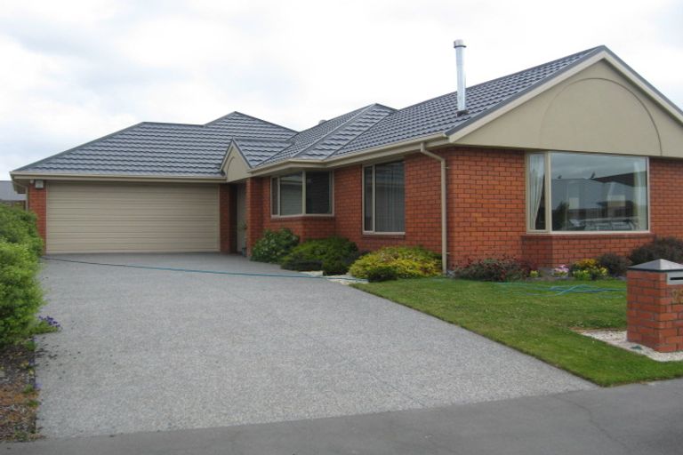 Photo of property in 22 Havana Gardens, Shirley, Christchurch, 8052