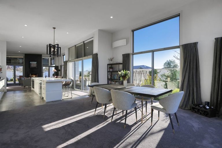 Photo of property in 12 Kelburn Place, Tinwald, Ashburton, 7700