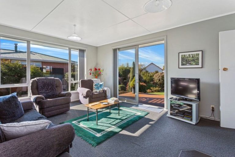 Photo of property in 9 Clayton Road, Amberley, 7410