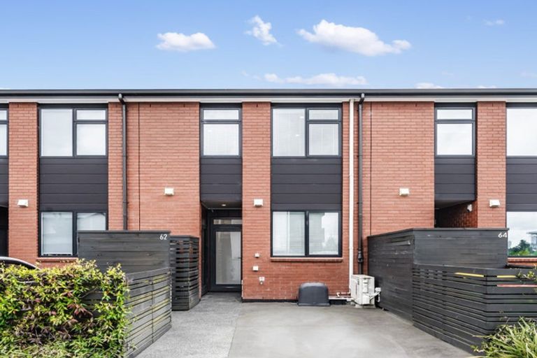 Photo of property in 62 Walter Merton Road, Hobsonville, Auckland, 0616